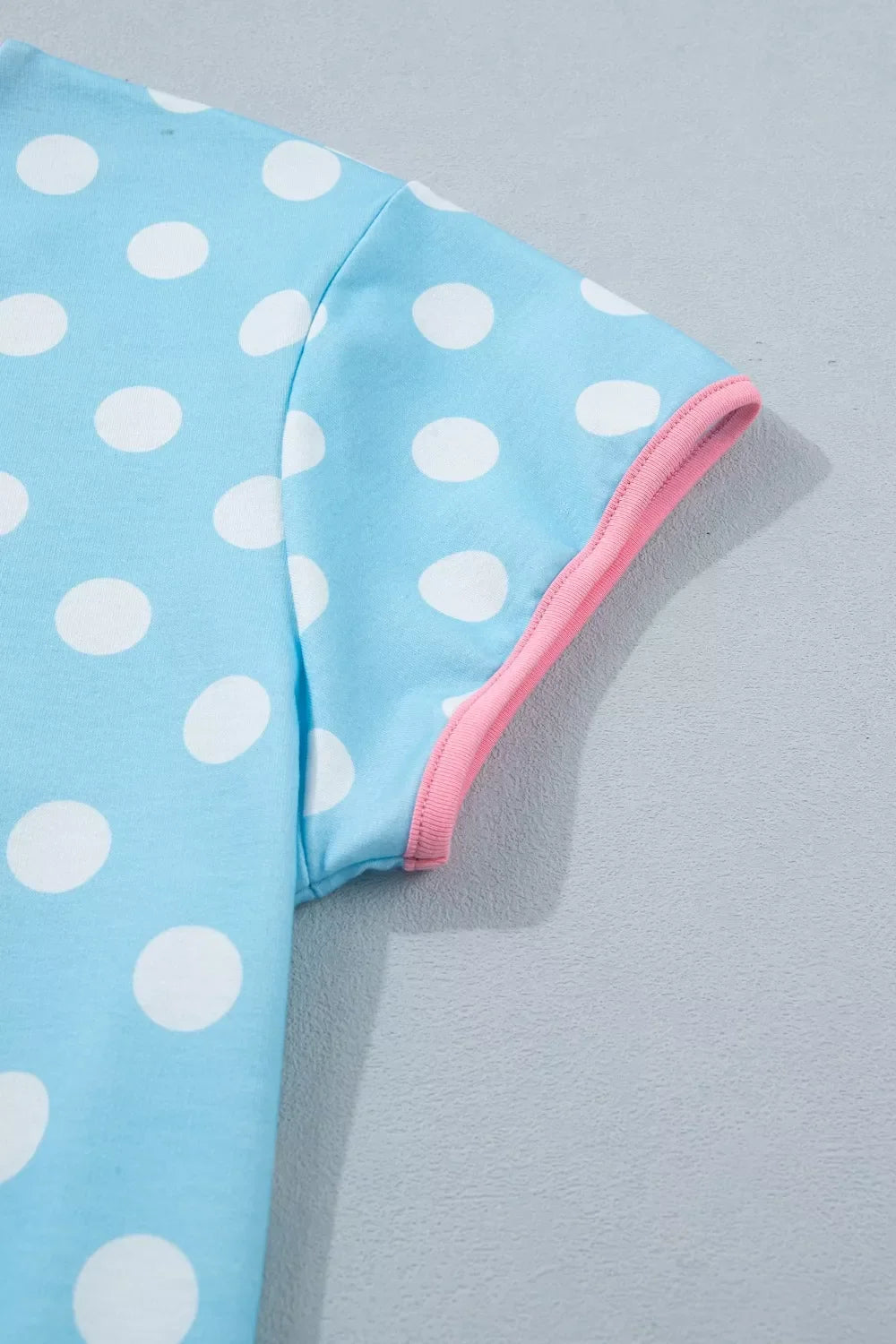 Polka Dot Contrast Trim Top and Drawstring Shorts Set product image 5