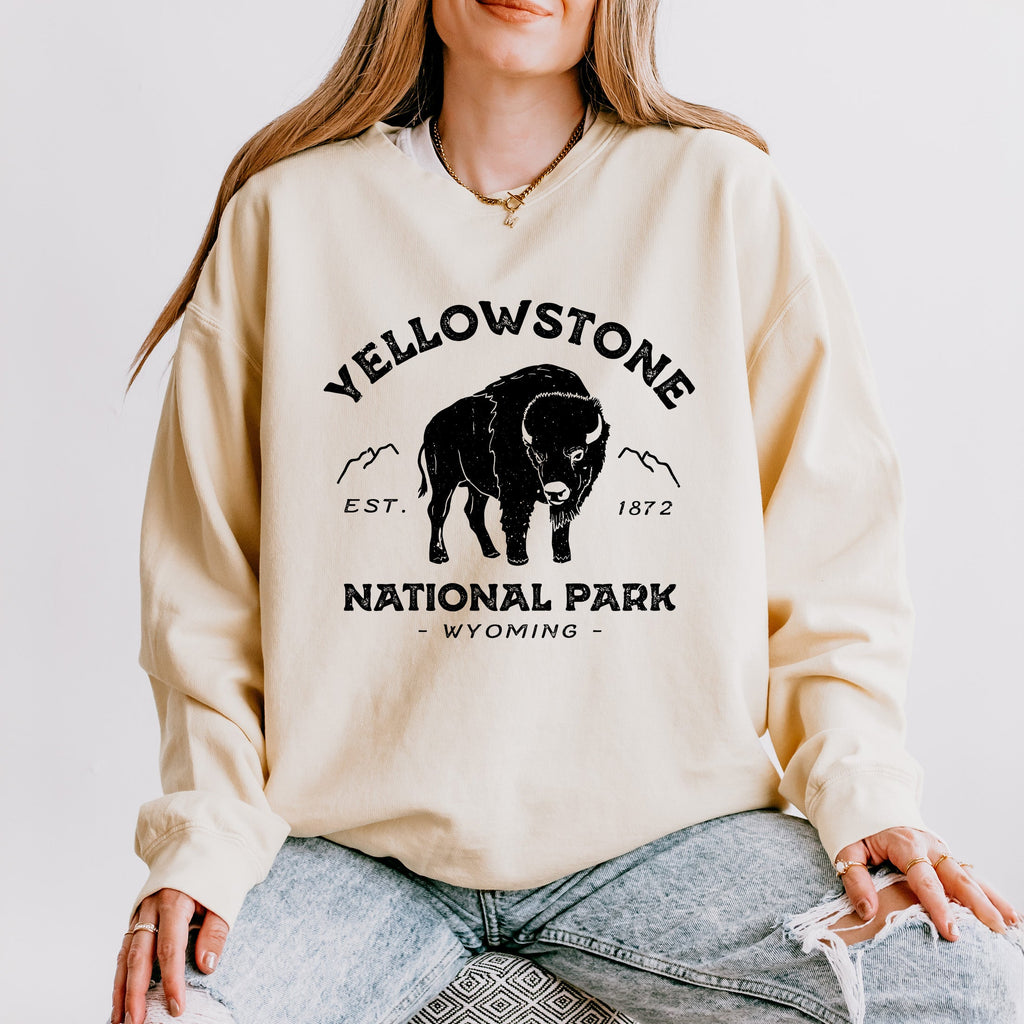 Vintage Yellowstone National Park | Lightweight Garment product image 2