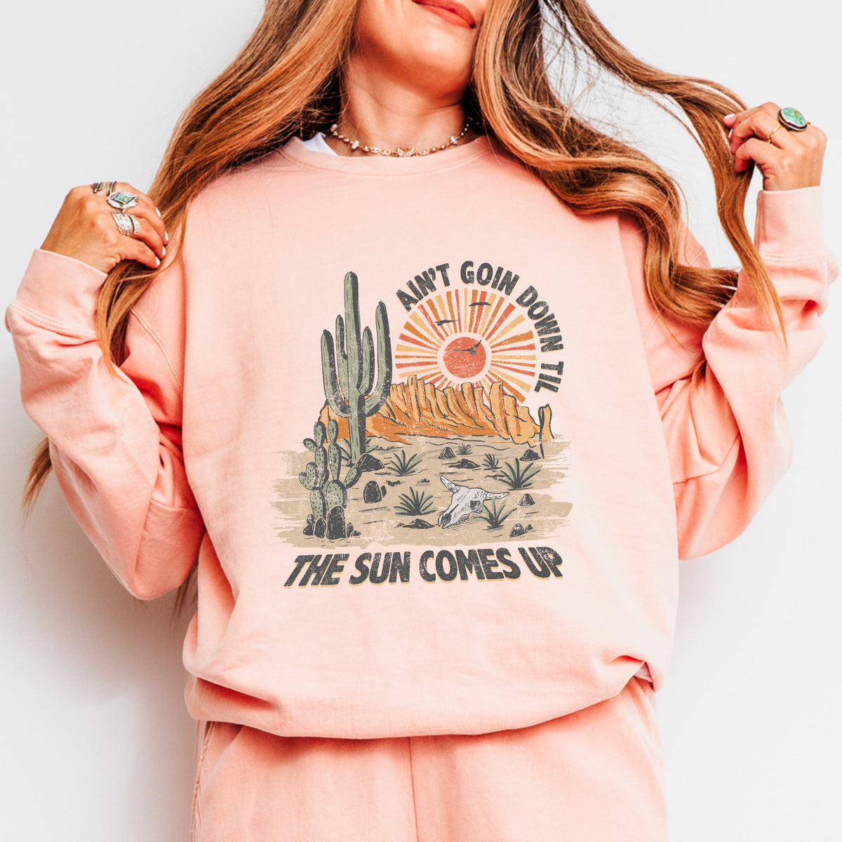Vintage Ain't Goin Down - Women's Lightweight Garment Dyed Sweatshirt