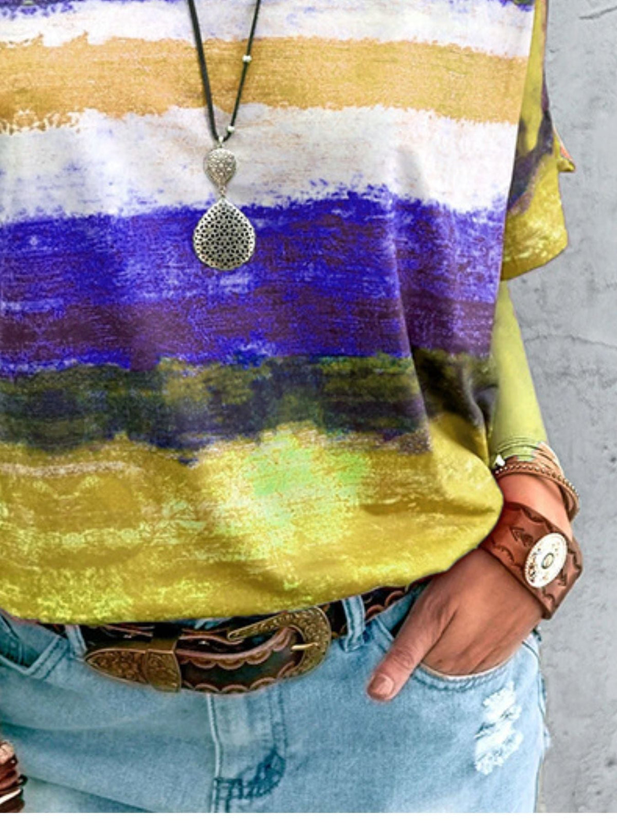 Contrast Round Neck Casual T-Shirt product image 6