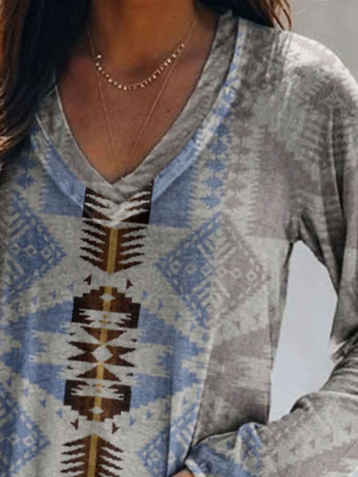 Full Size Geometric V-Neck Long Sleeve T-Shirt product image 11