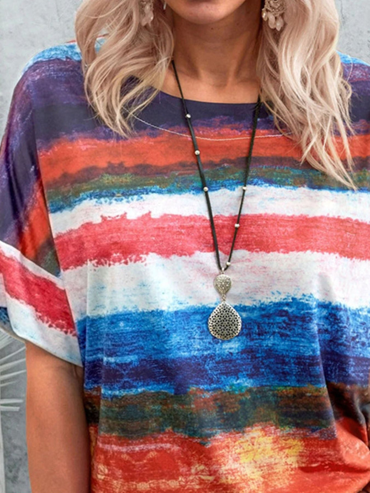 Contrast Round Neck Casual T-Shirt product image 8