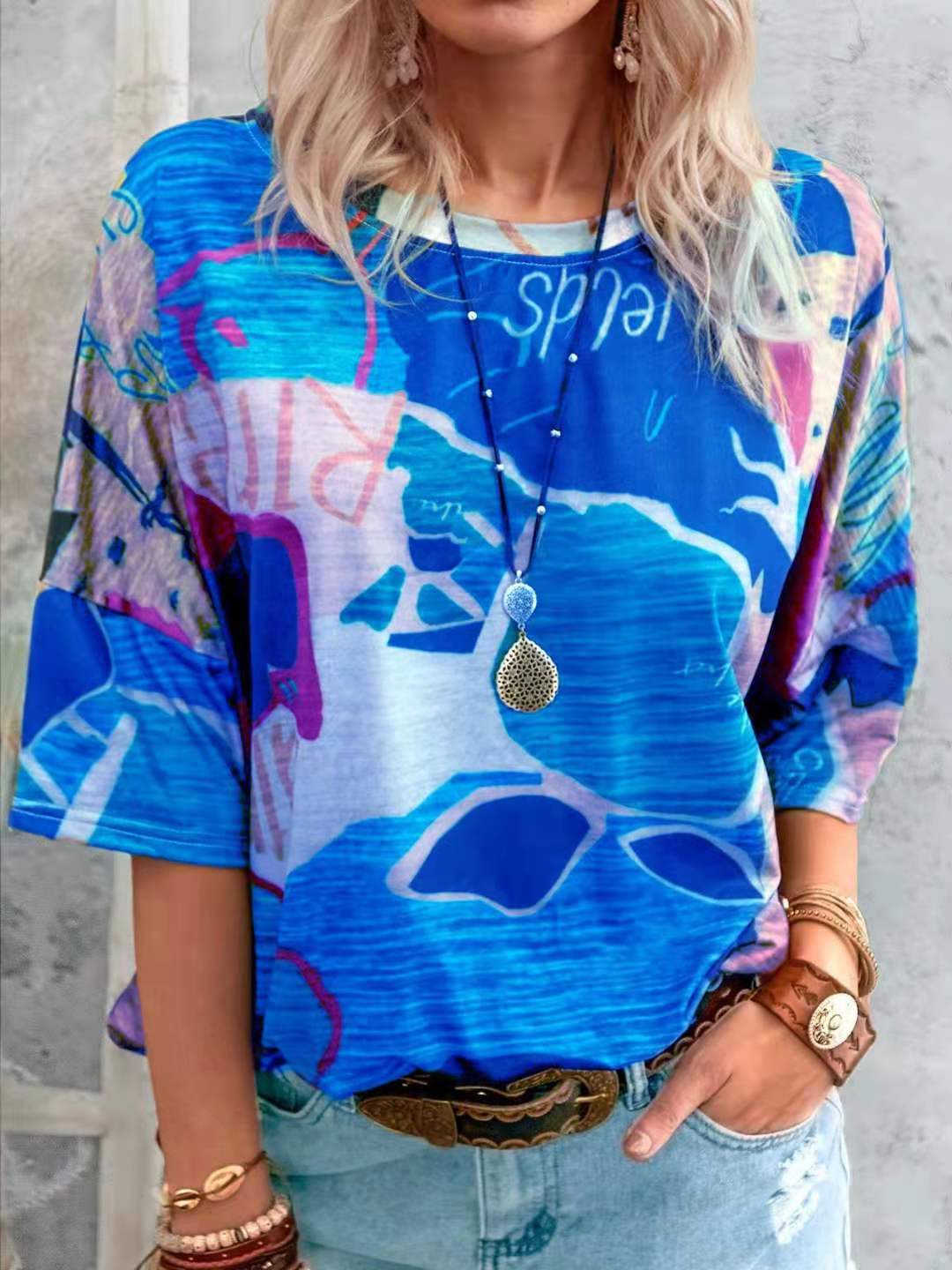 Contrast Round Neck Casual T-Shirt product image 34
