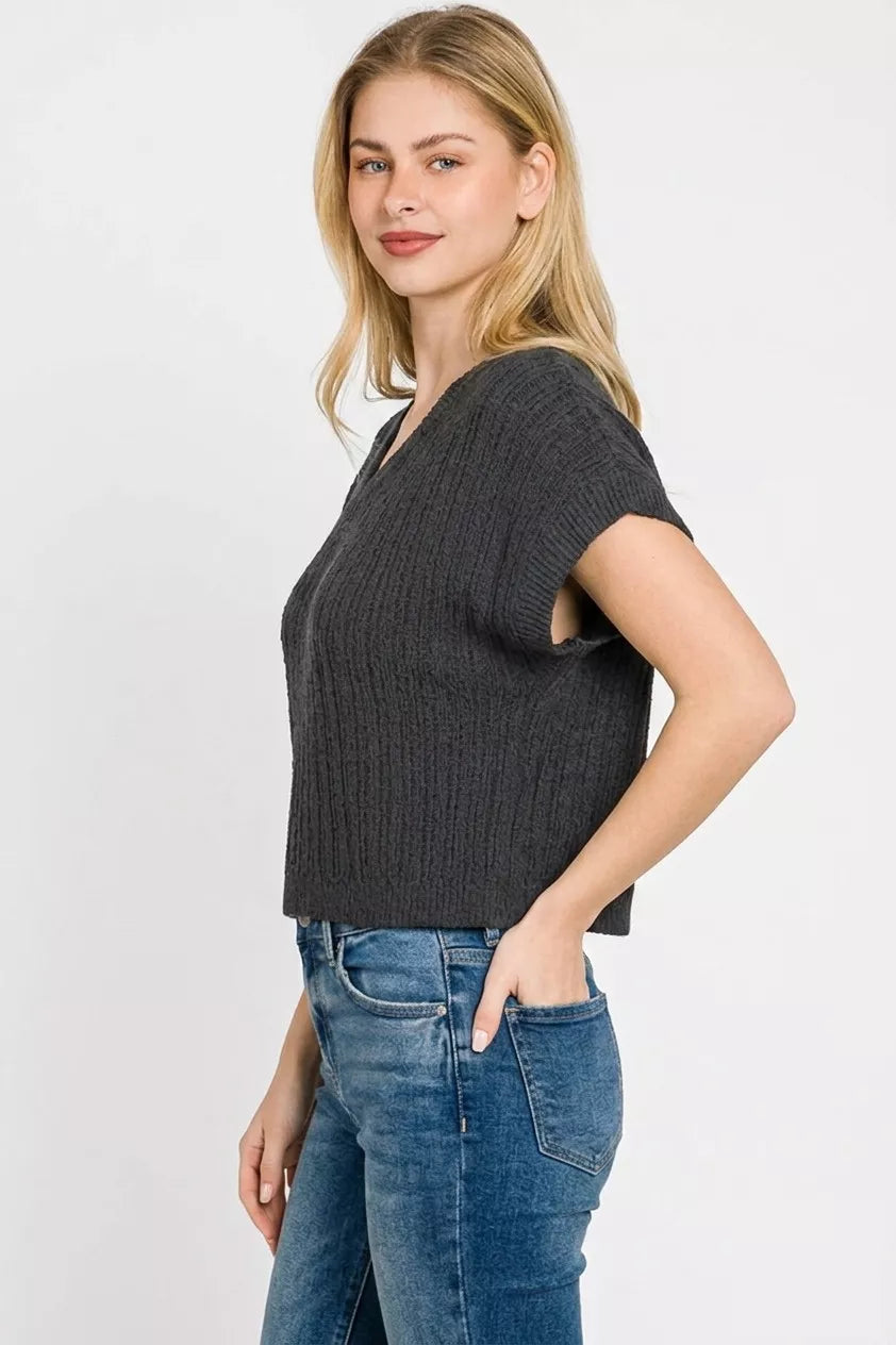Textured Knit V-Neck Cropped Sweater