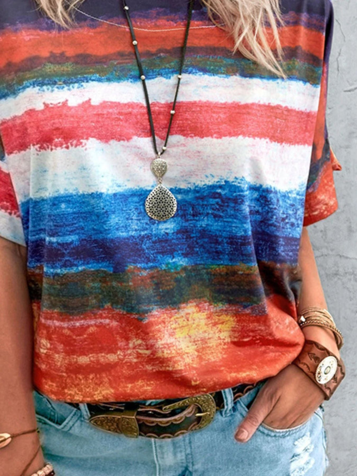 Contrast Round Neck Casual T-Shirt product image 9