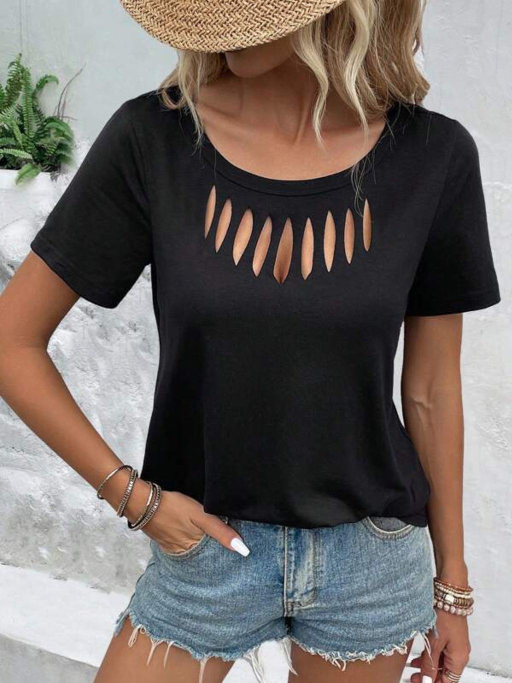 Cutout Detail Short Sleeve T-Shirt product image 4