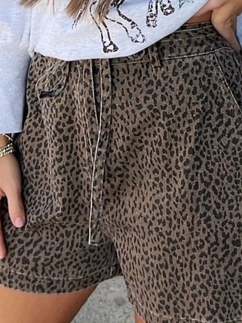 Leopard Print High-Waisted Denim Shorts product image 3